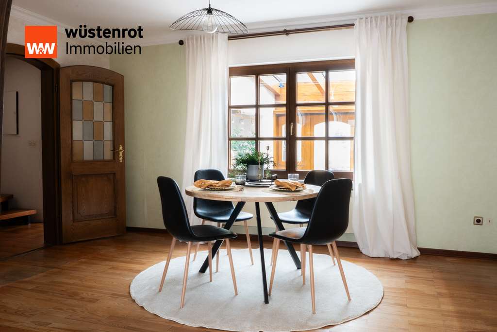 Immobilie in Mettlach - Ein Haus für Generationen – Anwesen mit 280 m², Wintergarten & separater Einheit - Bild 3