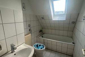 Helle 3-Zimmer-Dachgeschosswohnung in Bottrop – Heimannstraße 28, 46240 Boy, Bottrop – Vorschaubild 9