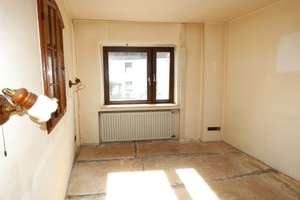 Charmantes Einfamilienhaus in Schleiden – Wohnen, wo andere Urlaub machen – Die vollständige Adresse der Immobilie erhältst du vom Anbieter., 53937 Schleiden – Vorschaubild 10