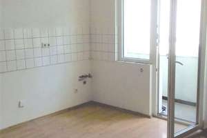 2,5 -Zimmer-Wohnung mit Balkon und Wannenbad – Am Bocklerbaum 21, 45307 Kray, Essen – Vorschaubild 2
