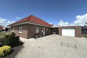 Neuwertiger Bungalow, auf einer Ebene, im NEU Zustand – Aurich (Kreis) – Vorschaubild 4
