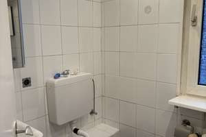 Ruhige 2-Zimmer-Dachgeschosswohnung mit Balkon & EBK in Gonsenheim zu vermieten – Die vollständige Adresse der Immobilie erhältst du vom Anbieter., 55124 Gonsenheim, Mainz – Vorschaubild 8