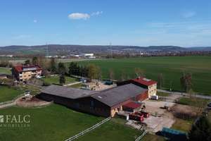 ***Mehrfamilienhaus & Exklusiver Pferdehof mit Reitanlage auf ca 21.000 m² Grundstück*** – Die vollständige Adresse der Immobilie erhältst du vom Anbieter., 37574 Einbeck – Vorschaubild 2