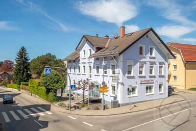 Vielseitige Immobilie mit Potenzial – Wohn- und Geschäftshaus in Dietmannsried mit Teilung