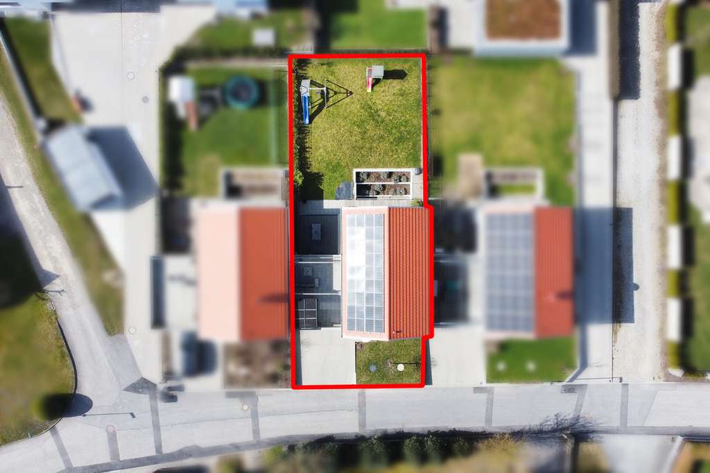 Immobilie in Oberdischingen - Wohnkultur auf höchstem Niveau - exklusives Einfamilienhaus mit Designanspruch - Bild 1