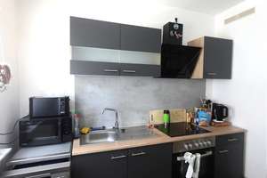 STILVOLLE 2-ZIMMER-WOHNUNG MIT BALKON ZUM WOHLFÜHLEN – Die vollständige Adresse der Immobilie erhältst du vom Anbieter., 42655 Solingen-Mitte, Solingen – Vorschaubild 9
