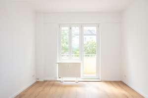 Sanierte 2-Zimmer Wohnung mit Balkon und Badewanne in Mitte – Invalidenstraße 141, 10115 Mitte (Ortsteil), Berlin – Vorschaubild 2