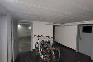 Großzügige 3-Zimmerwohnung im schönen Hamburg-Marienthal    / Keine Makleranfragen s. § 7 UWG    – Ziesenißstraße 43, 22043 Marienthal, Hamburg – Vorschaubild 16
