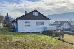 Charmantes Einfamilienhaus in sonniger Aussichtslage mit großem Garten – Die vollständige Adresse der Immobilie erhältst du vom Anbieter., 72218 Wildberg – Vorschaubild 3