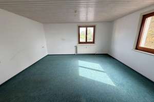 Sehr geräumige 3-Zimmer-Wohnung in Ortsrandlage von Loßburg – Die vollständige Adresse der Immobilie erhältst du vom Anbieter., 72290 Loßburg – Vorschaubild 8