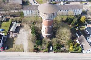Wasserturm-Ensemble in Bremerhaven: Ein architektonisches Juwel mit immensem Potenzial. – Die vollständige Adresse der Immobilie erhältst du vom Anbieter., 27580 Lehe, Bremerhaven – Vorschaubild 2
