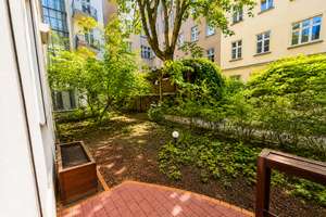 Stilvoll sanierter Altbauklassiker im Herzen Berlins – Die vollständige Adresse der Immobilie erhältst du vom Anbieter., 10405 Prenzlauer Berg, Berlin – Vorschaubild 7
