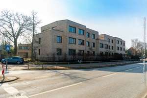 Tolle 2-Zimmer Wohnung mit Balkon in Hamburg-Alsterdorf – Maienweg 2, 22297 Alsterdorf, Hamburg – Vorschaubild 1