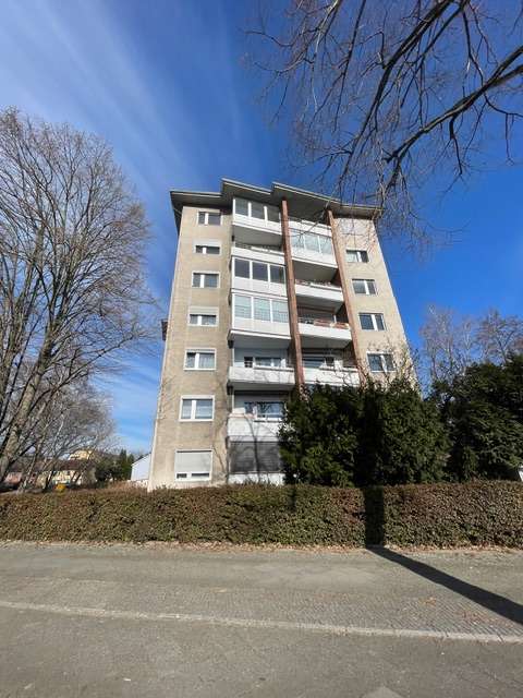 Helle 1 Zimmerwohnung mit Potential, Berlin – Bild 1