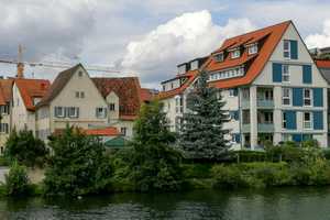 Historisches Mehrgenerationenhaus mit viel Potential und Blick auf den Neckar in Rottenburg – Tübingen (Kreis) – Vorschaubild 1