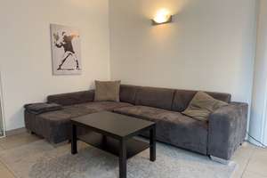 Elegante 2-Zimmer Wohnung im 1. OG in Köln Zentrum - Friesenplatz – Friesenwall 8, 50672 Altstadt/Nord, Köln – Vorschaubild 2