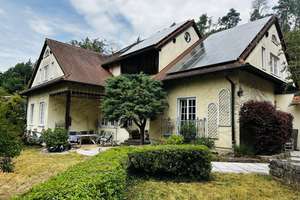 Exklusive Landhausvilla mit traumhaftem Garten – Die vollständige Adresse der Immobilie erhältst du vom Anbieter., 96129 Strullendorf – Vorschaubild 12