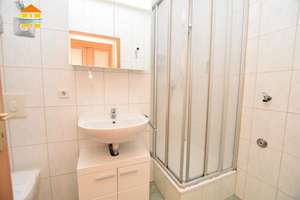 *Wohnen im Herzen von Chemnitz - Traumwohnung mit Blick auf den Schloßteichpark* – Schloßteichstraße 7, 9113 Schloßchemnitz, Chemnitz – Vorschaubild 4