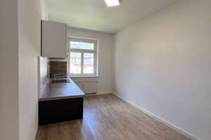 Erste eigene Wohnung? Hier beginnt euer City-Abenteuer! MIT EBK & modernster Ausstattung – Clausstraße 114, 9126 Lutherviertel, Chemnitz – Vorschaubild 3
