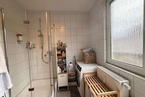 Gemütliche und geräumige 2 Zimmer-Wohnung mit Einbauküche und Gartennutzung – Wichheimer Straße 40, 51067 Buchheim, Köln – Vorschaubild 13