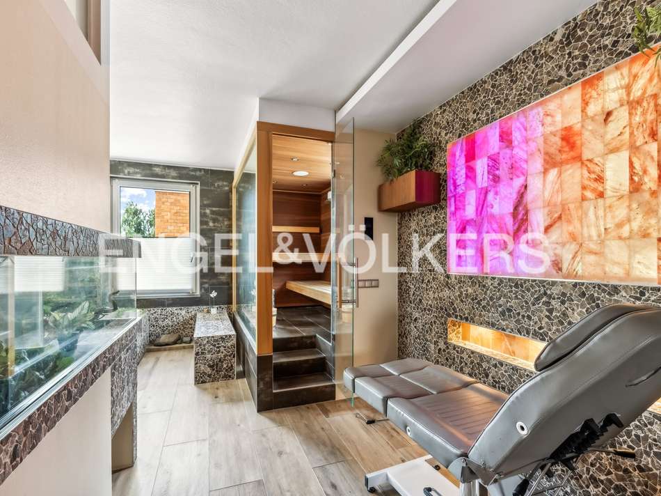 EV - Badezimmer mit Wellnes...