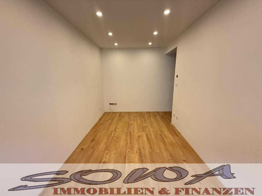 Immobilie in Neuburg an der Donau - Einfamilienhaus in Joshofen mit Garten - Ein Objekt von Ihrem Immobilienpartner SOWA Immobilien u... - Bild 3