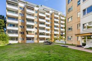 Lichtdurchflutet und gepflegt: Zwei-Zimmer-Wohnung mit Südwest-Loggia und Tiefgarage in Gießen – 35394 Gießen-Süd, Gießen – Vorschaubild 4