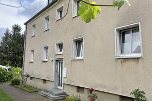Schöne Wohnung sucht nette Mieter: 2-Zimmer-Wohnung in ruhiger Lage
