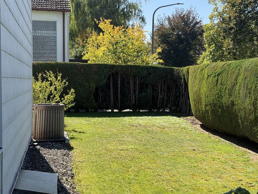 Immobilie in Bobingen - 4-ZKB-Wohnung im 2-Familienhaus mit großem Gartenanteil, Terrasse und Garage in Bobingen kaufen - Bild 4