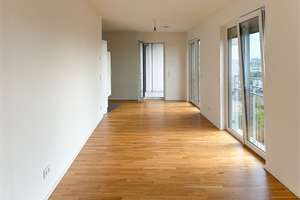 Lichtdurchflutete 2-Zimmer-Wohnung mit Balkon und Dachgarten – 60326 Gallus, Frankfurt am Main – Vorschaubild 1