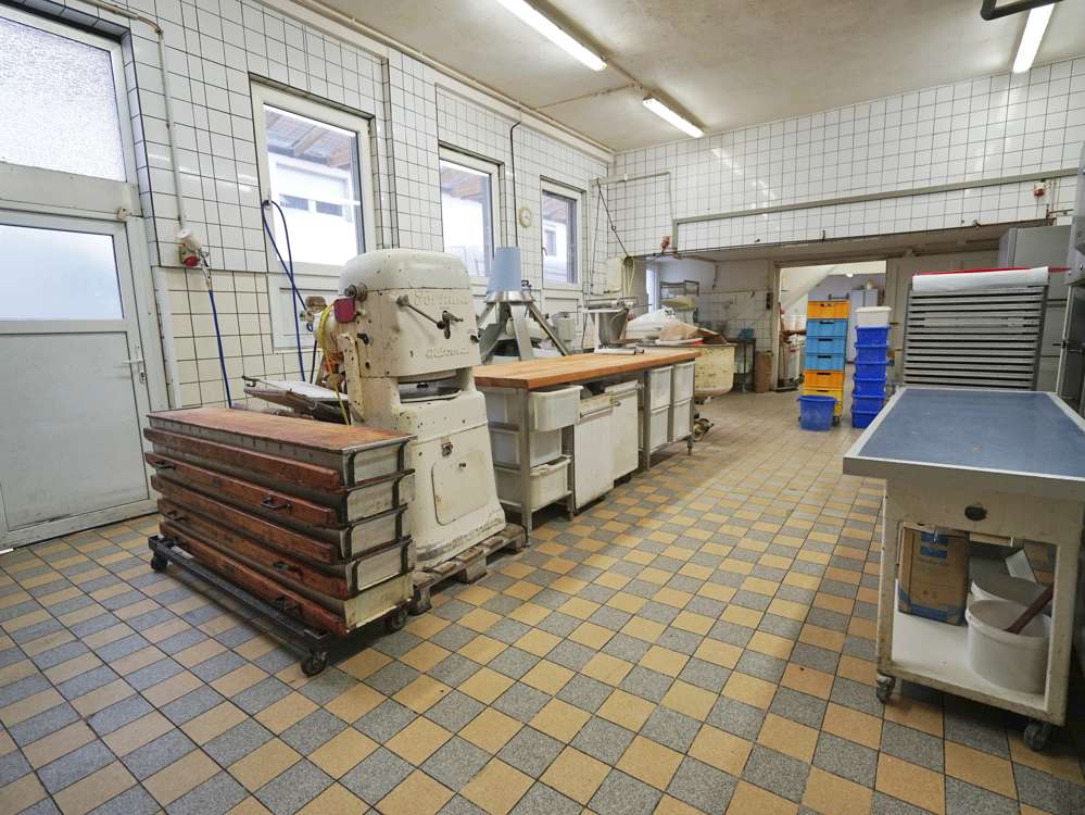 Immobilie in Sundern - Überzeugendes Wohn- und Geschäftshaus im Sunderner Ortsteil! - Bild 3