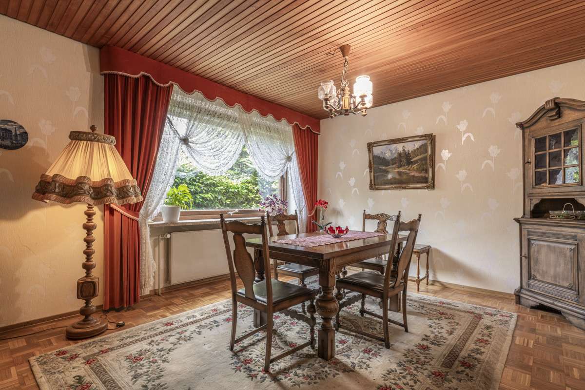 Immobilie in Elmenhorst - Waldidylle pur – mit Einliegerwohnung & Schwimmbad - Bild 6