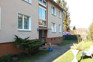 sanierte 3-Zimmer-EG-Wohnung in grüner Umgebung