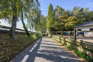 Refugium mit Weitblick – Haus mit Einliegerwohnung in Düsseldorfer Naturlage – 40629 Hubbelrath, Düsseldorf – Vorschaubild 2