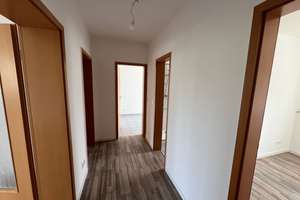3 Zi.-Whng.- modernes Duschbad mit Fenster - Balkon - Duisburg Rheinhausen – Lortzingstraße 5, 47226 Rheinhausen-Mitte, Duisburg – Vorschaubild 7