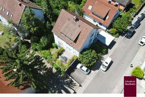 Attraktive, helle 3-Zimmer-DG-Wohnetage mit großem Balkon, Einbauküche und toller Aussicht +++ – 70374 Im Geiger, Stuttgart – Vorschaubild 3