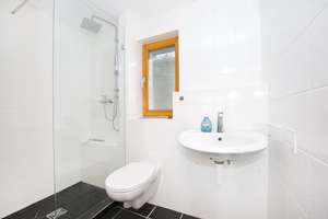 Haus im Bungalowstil mit Pool, Nebengelass und großem Grundstück mit Potential für ein 2 Haus – Die vollständige Adresse der Immobilie erhältst du vom Anbieter., 12524 Altglienicke, Berlin – Vorschaubild 19