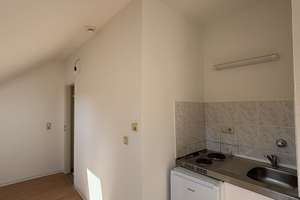 Schöne 1 - Zimmer Wohnung mit Kochnische ! – Heisenstr. 20, 30167 Nordstadt, Hannover – Vorschaubild 4
