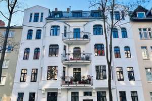 Vollsanierte Jugendstilwohnung in Bestlage