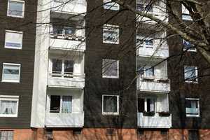 Schöne 3-Zimmer-Wohnung mit Balkon und Einbauküche in Salzgitter – Salzgitter – Vorschaubild 1
