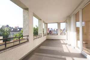 Unser Objekt des Jahres - Familienwohnung ohne Platzprobleme mit Aufzug und großer Loggia – Wilhelmshöher Straße 20, 12161 Friedenau, Berlin – Vorschaubild 8