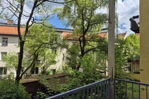 Helle, großzügig geschnittene Wohnung in denkmalgeschütztem Haus in München – Die vollständige Adresse der Immobilie erhältst du vom Anbieter., 81541 Obere Au, München – Vorschaubild 14