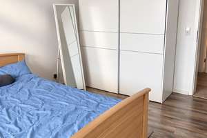 Renoviert & möbliert: Helle 2-Zimmer-Wohnung mit Balkon in Düsseldorf-Stadtmitte – 40233 Stadtmitte, Düsseldorf – Vorschaubild 6