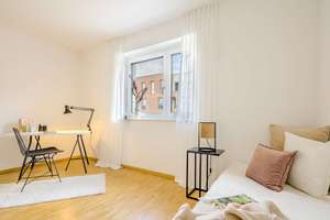 Kompates Stadthaus mit klarer Struktur | 5 Zimmer | ca. 137 m² | Ost-Terrasse – Lüdersworth 33, 30539 Bemerode, Hannover – Vorschaubild 9