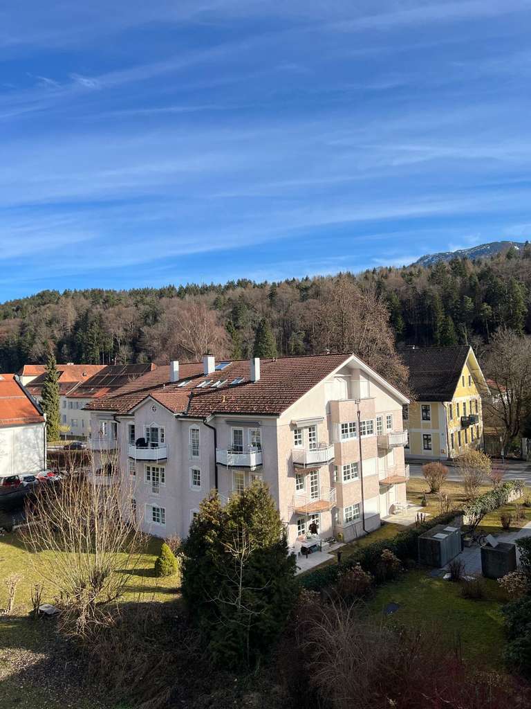 Immobilie in Bad Reichenhall - Zentral u. dennoch ruhig:Gepflegte 3-Zi-Whg. in Bad Reichenhall - Bild 0