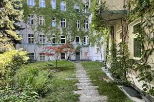 Renovierungsbedürftige 3 Zimmer Altbau Erdgeschosswohnung in ruhiger Lage von Friedenau – Odenwaldstraße 12, 12161 Friedenau, Berlin – Vorschaubild 16