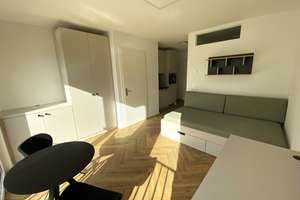 Einziehen ohne Aufwand - Voll möblierte 1-Zimmer Wohnung mit Einbauküche und Fussbodenheizung – Florian-Geyer-Straße 111, 12489 Adlershof, Berlin – Vorschaubild 4