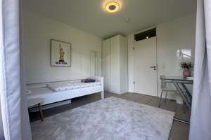 EXKLUSIVE RHEINBLICK BAUHAUS 4 ZIMMERWOHNUNG / RHEIN - TERRASSE / GARTEN / BALKON / TG - STELLPLATZ – Uferstraße 10, 50996 Rodenkirchen (Ortsteil), Köln – Vorschaubild 15