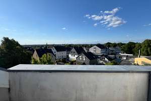 Freundliches und neuwertiges 5-Zimmer-Reihenhaus in Solingen Burg/Höhscheid – Ritterstraße 111, 42659 Burg/Höhscheid, Solingen – Vorschaubild 5