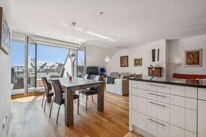 Moderne Dachgeschosswohnung mit hoher Lebensqualität – Die vollständige Adresse der Immobilie erhältst du vom Anbieter., 80336 St. Paul, München – Vorschaubild 2